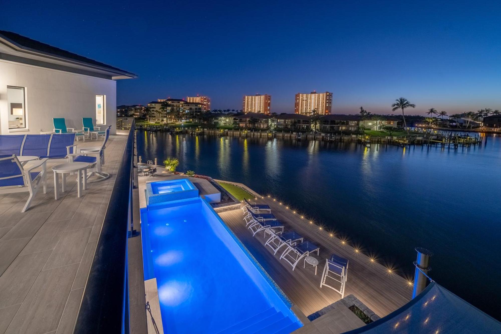 Luxe Home With Heated Infinity Pool On Marco Island! Exterior photo